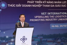 Australia helps Vietnam upskill logistics workforce