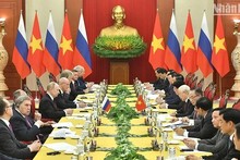 Vietnam, Russia issue joint statement on deepening comprehensive strategic partnership