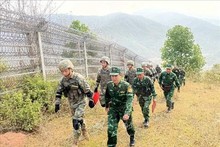 Border guards of Vietnam, China hold joint patrol