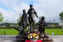 Monument to Vietnamese volunteer soldiers inaugurated in Russia