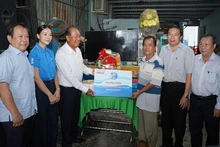 Programme supports fishermen in Tien Giang