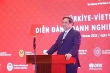 Prime Minister attends Vietnam-Türkiye business forum in Ankara