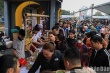 In Pictures: People line up to enjoy delicious ‘pho’ at 2024 ‘Pho’ Festival