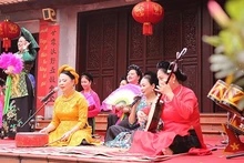 Students inspire ancient Vietnamese music through "living museum" model