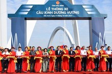 Bac Ninh Province opens Kinh Duong Vuong Bridge to traffic