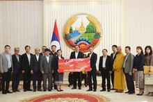 Vietnamese community aids Laos's post-typhoon recovery efforts