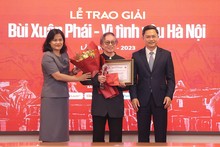 Bui Xuan Phai Awards honours filmmaker Dang Nhat Minh