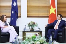 PM meets with Australian Senate President