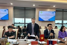 Vietnam, Laos to enhance social security cooperation