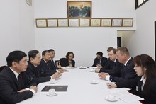 Top legislator hosts Vice Chairman of Belarus's senate