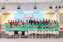 Hanoi primary school receives French education accreditation