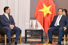 Vietnamese PM receives executives of Australian enterprises