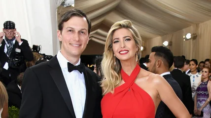 Những điều kỳ lạ về cuộc hôn nhân của Ivanka Thump & Jared Kushner Mọi người đều bỏ qua