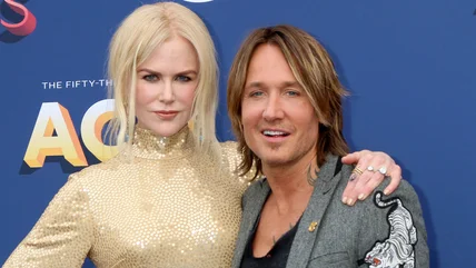 Những khoảnh khắc khó chịu của Keith urban và Nicole Kidman trên máy quay