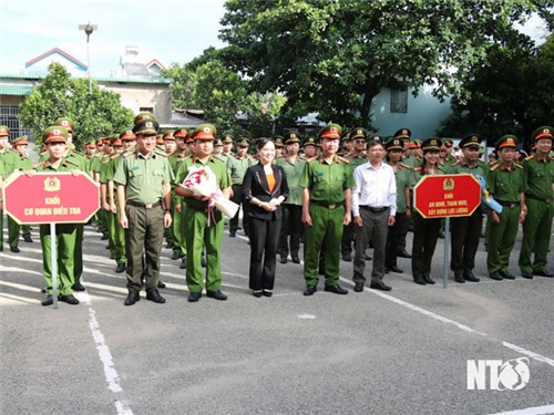 Tin vắn