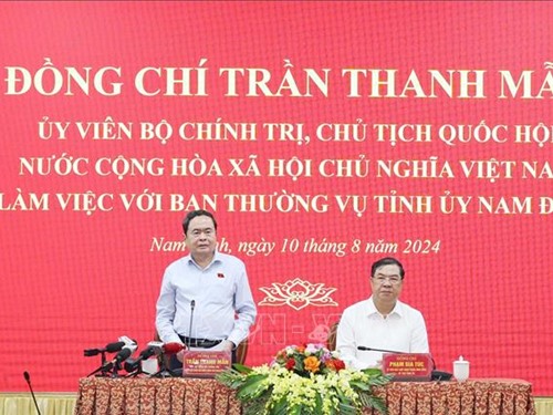 Chủ tịch Quốc hội Trần Thanh Mẫn làm việc với Ban Thường vụ Tỉnh ủy Nam Định