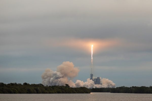 NASA phóng vệ tinh PACE để nghiên cứu đại dương và khí quyển Trái đất