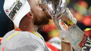 Cách xem và phát trực tiếp các trận Super Bowl trước đây