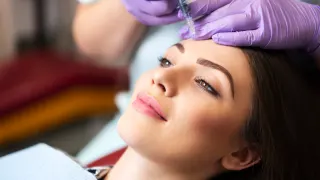 Botox chống lại các máy bơm: một là đúng cho bạn?