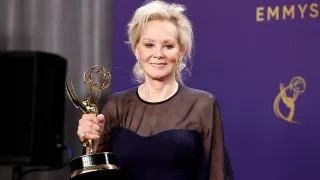 15 Những điều bạn không thấy trên ti - vi tại Emmys lần thứ 76