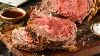 Làm thế nào để Cook Prime Rib, theo Butcher nổi tiếng nhất nước Mỹ Pat LaFrieda