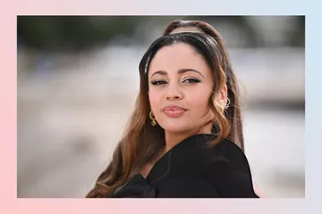 Vanessa Morgan tiết lộ tên em bé đáng yêu của con gái mới sinh