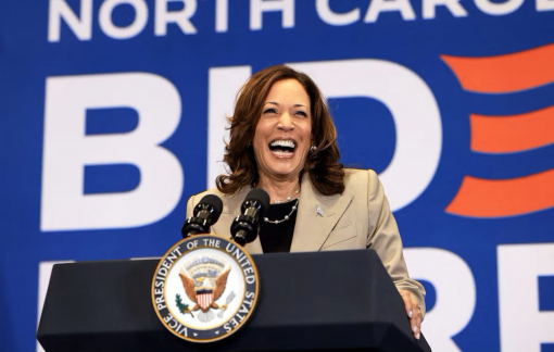 Bà Kamala Harris và cơ hội lịch sử trên chính trường Mỹ