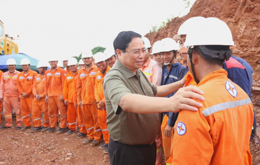 Thủ tướng Phạm Minh Chính kiểm tra tiến độ dự án đường dây 500kV