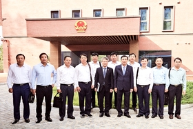 Phu Tho province’s delegation works with Vietnamese Embassy in Korea