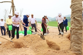 Tập đoàn T&T phát động lễ trồng cây phủ xanh sân golf