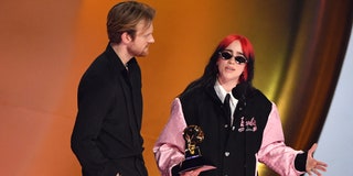 Billie Eilish và Finneas giành giải Bài hát của năm cho “What Was I Made For?” tại giải Grammy 2024