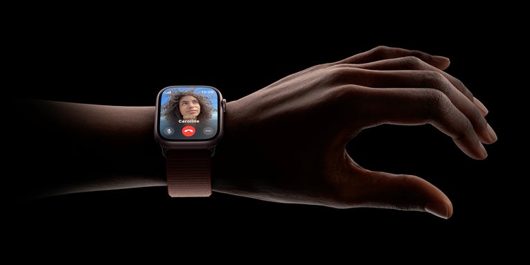 Cách sử dụng Double Tap để điều khiển Apple Watch mà không cần chạm vào nó