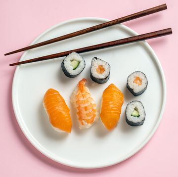 Sushi có lành mạnh không? Các nhà dưỡng lão giải thích.