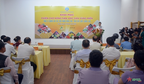 Khai mạc Phiên chợ Nông sản, đặc sản vùng miền tại Hà Nội