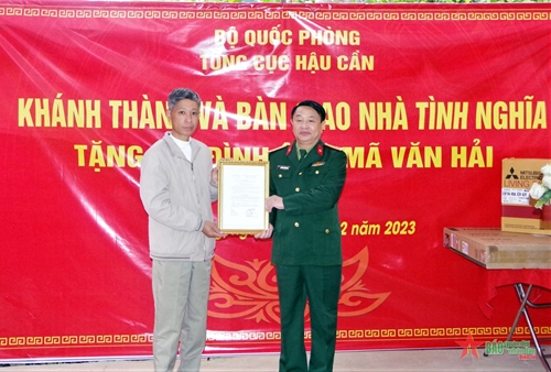 Tổng cục Hậu cần trao tặng nhà tình nghĩa tại tỉnh Cao Bằng