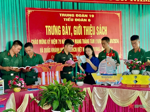 Trung đoàn 19 (Sư đoàn 968, Quân khu 4): Tổ chức nhiều hoạt động sôi nổi, ý nghĩa