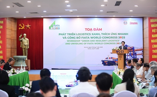 Phát triển logistics xanh, thích ứng nhanh