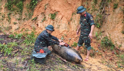 Nghệ An hủy nổ thành công quả bom nặng 350kg còn sót lại sau chiến tranh