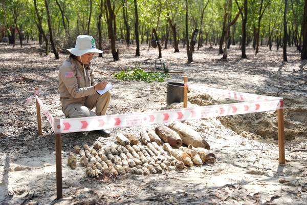 Unexploded ordnance vault found in Quang Tri