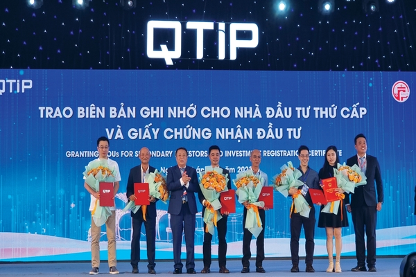 Quang Tri’s Lao Bao-Densavan Zone: Boosting Cross-Border Trade and...