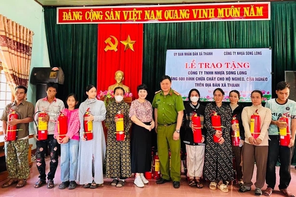 Lan tỏa phong trào “Nhà tôi có bình chữa cháy”