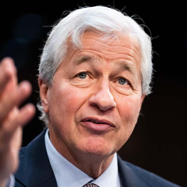 _ Jamie Dimon đi săn một người kế vị