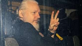 Julian Assange, một người tự do