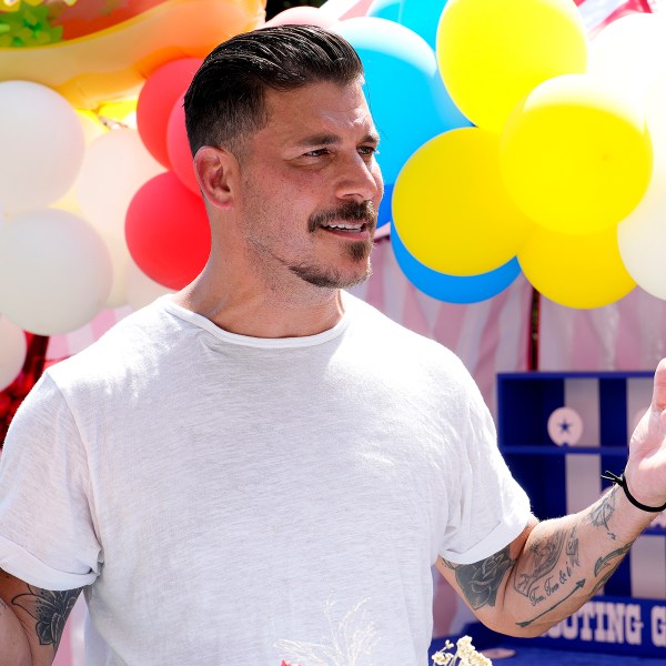 Jax Taylor không thể giúp nhưng hãy là người xấu nhất — Đó là lý do tại sao ‘ Thung lũng rất tốt