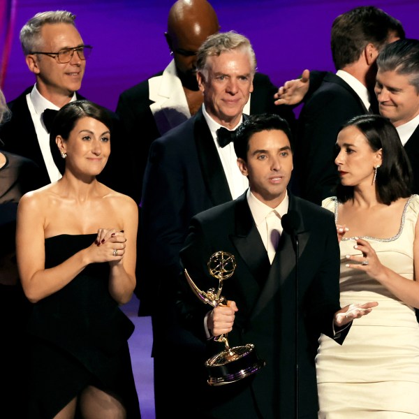 'Hacks' Wins special Comedy Series tại 2024 Emmys: '