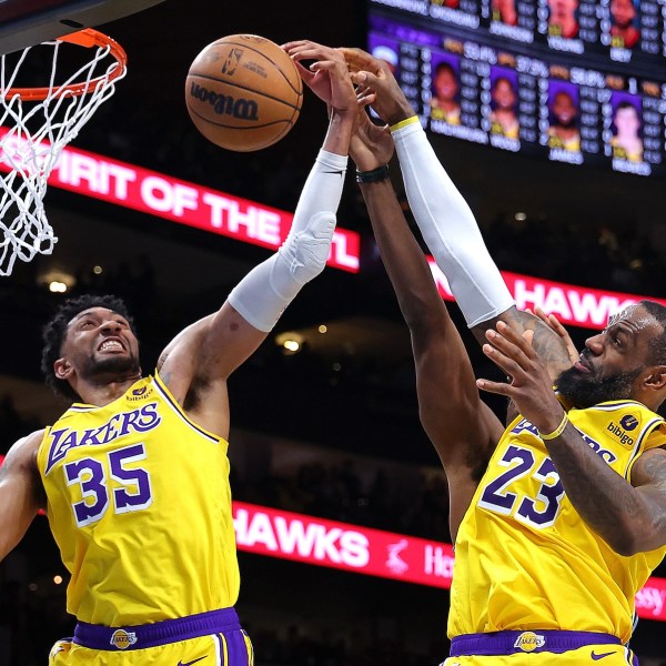 Phát trực tiếp Knicks vs. Lakers: Đây là nơi để xem trận đấu bóng rổ mà không cần cáp