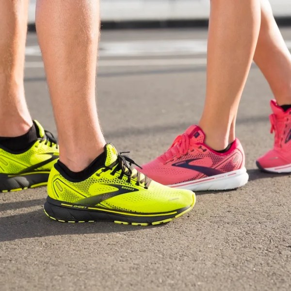 The Best Brooks Deals on Marathon Running Shoes, Athletic Fits, and More