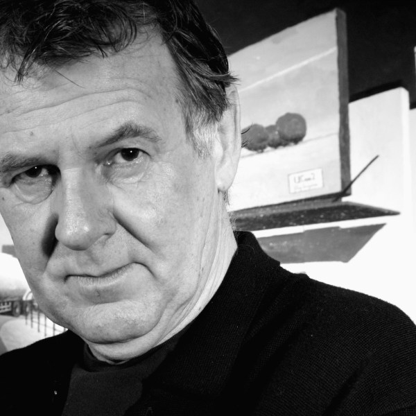 Tom Wilkinson, diễn viên người Anh đóng vai chính trong 'The Full Monty' và 'Batman Begins', qua đời ở tuổi 75