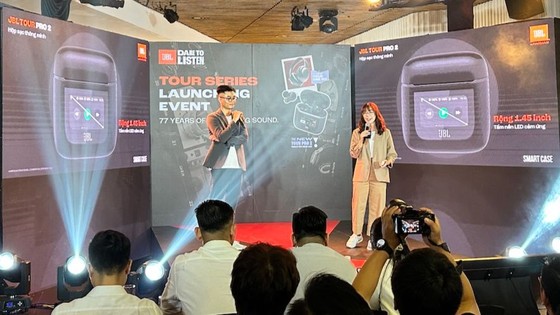 JBL trình làng bộ đôi tai nghe “lên đỉnh âm thanh" JBL Tour Pro 2 và Tour One M2