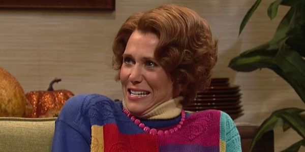 “It Was So Silent”: Kristin Wiig Recounts SNL Sketch That Unexpectedly & Brutally Bombed